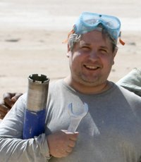 Simon Davis